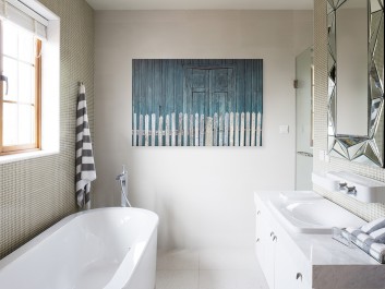 Podejdź no do płota - nowoczesny obraz na płótnie - 120x80 cm Podejdź no do płota - nowoczesny obraz na płótnie - 120x80 cm