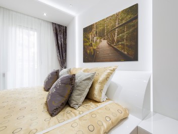 Kraina elfów - fotoobraz do sypialni - 120x80 cm