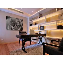 Elegancja róży - nowoczesny obraz na płótnie - 120x80 cm Elegancja róży - nowoczesny obraz na płótnie - 120x80 cm