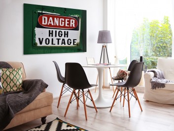 Danger - high voltage - fotoobraz do sypialni - 120x80 cm