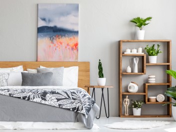 Rekonesans szczęścia - nowoczesny obraz do sypialni - 50x70 cm