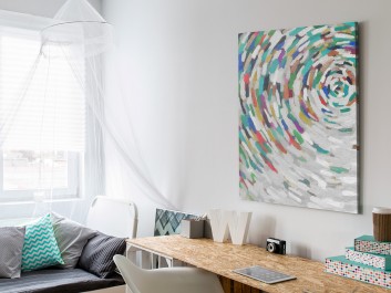 Alabastrowa tafla - nowoczesny obraz na płótnie - 50x70 cm Alabastrowa tafla - nowoczesny obraz na płótnie - 50x70 cm