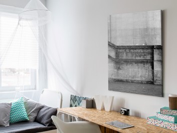 Banksy - Dziewczynka  - nowoczesny obraz na płótnie - wariant 2 - 50x70 cm