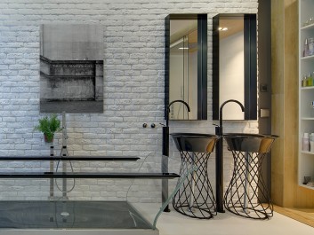 Banksy - Dziewczynka  - nowoczesny obraz na płótnie - wariant 2 - 50x70 cm