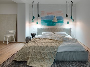 Samotny rejs - nowoczesny obraz do sypialni - 120x80 cm