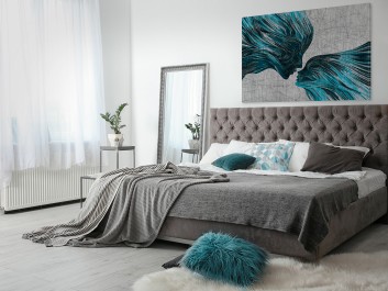 Taniec żywiołów w błękitach - nowoczesny obraz na płótnie - 120x80 cm Taniec żywiołów w błękitach - nowoczesny obraz na płótnie - 120x80 cm