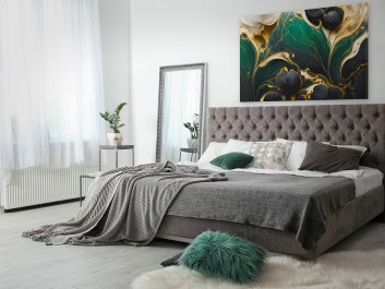 Żarliwa orchidea - nowoczesny obraz na płótnie - 120x80 cm Żarliwa orchidea - nowoczesny obraz na płótnie - 120x80 cm