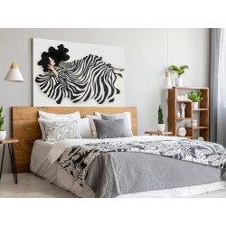 Sukienka w zebrę - nowoczesny obraz na płótnie