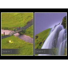 Wodospad zieleni - fotoobraz na płótnie - 120x80 cm Wodospad zieleni - fotoobraz na płótnie - 120x80 cm