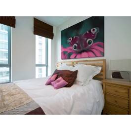 Piękno fauny skąpane w różu - nowoczesny obraz na płótnie - 120x80 cm