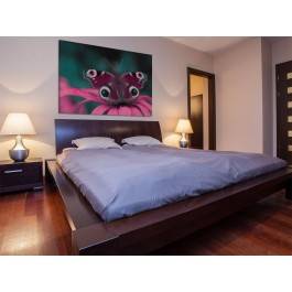 Piękno fauny skąpane w różu - nowoczesny obraz na płótnie - 120x80 cm