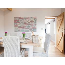 Malownicze miasteczko - nowoczesny obraz na płótnie - 120x80 cm