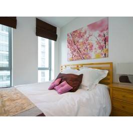 Majowy sen - fotoobraz na płótnie - 120x80 cm Majowy sen - fotoobraz na płótnie - 120x80 cm