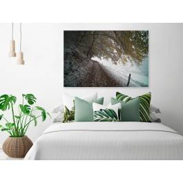 Zimowy spacer - fotoobraz na płótnie - 120x80 cm